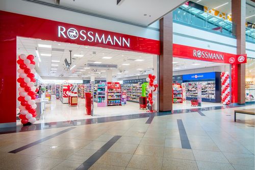 WEB04 ROSSMANN Galerie Harfa Praha exterieür